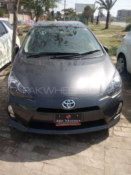Toyota Aqua 2013 for Sale in Gujranwala Image-1