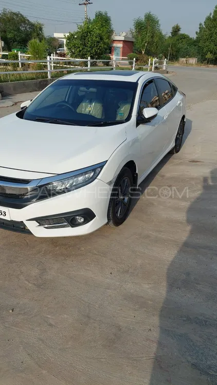 Honda Civic 2020 for Sale in Peshawar Image-1