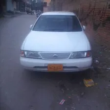 Nissan Sunny 2000 for Sale