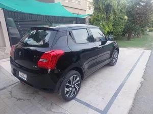 Suzuki Swift GLX CVT 2024 for Sale