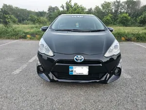 Toyota Aqua S 2016 for Sale