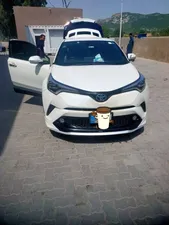 Toyota C-HR G-LED 2017 for Sale