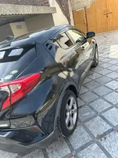 Toyota C-HR S 2017 for Sale