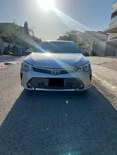 Toyota Camry Hybrid 2012 for Sale