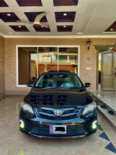 Toyota Corolla Altis SR Cruisetronic 1.6 2013 for Sale