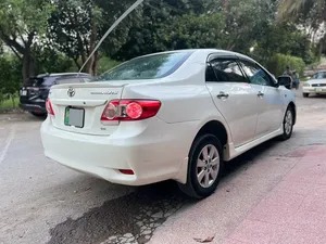 Toyota Corolla Altis SR Cruisetronic 1.8 2010 for Sale