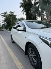 Toyota Corolla GLi 1.3 VVTi 2016 for Sale