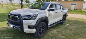 Toyota Hilux Revo V Automatic 2.8 2022 for Sale