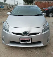 Toyota Prius S LED Edition 1.8 2011 for Sale