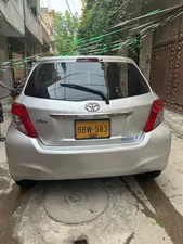 Toyota Vitz F 1.0 2011 for Sale