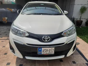 Toyota Yaris GLI MT 1.3 2021 for Sale