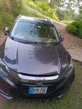 Honda Vezel Hybrid Z 2015 for Sale