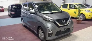 Nissan Dayz Highway star S hybrid X pro pilot 2021 for Sale