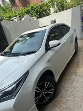 Toyota Corolla Altis Grande X CVT-i 1.8 Beige Interior 2021 for Sale