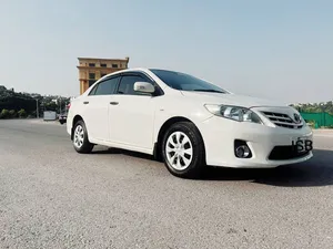 Toyota Corolla GLi 1.3 VVTi 2013 for Sale