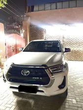 Toyota Hilux Revo V Automatic 2.8 2022 for Sale