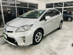 Toyota Prius S 1.8 2012 for Sale