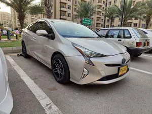 Toyota Prius S 2016 for Sale