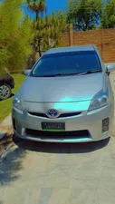 Toyota Prius S LED Edition 1.8 2011 for Sale