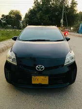 Toyota Prius S LED Edition 1.8 2012 for Sale