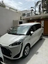 Toyota Sienta X 2018 for Sale