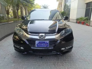 Honda Vezel Hybrid Z 2014 for Sale