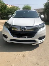 Honda Vezel Hybrid Z 2019 for Sale