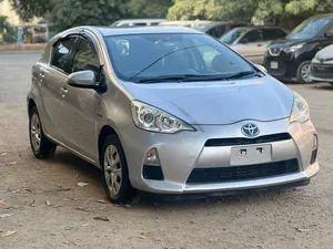 Toyota Aqua S 2013 for Sale