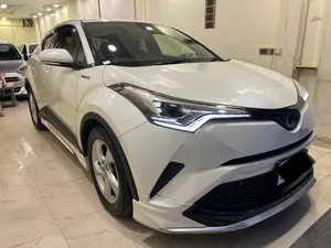 Toyota C-HR S-LED 2018 for Sale