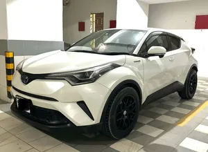 Toyota C-HR S-LED 2019 for Sale