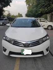 Toyota Corolla Altis Grande CVT-i 1.8 2015 for Sale