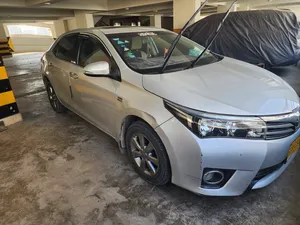 Toyota Corolla Altis Grande CVT-i 1.8 2016 for Sale