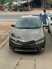 Toyota Corolla Altis Grande CVT-i 1.8 2016 for Sale