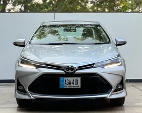 Toyota Corolla Altis Grande CVT-i 1.8 2017 for Sale