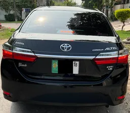 Toyota Corolla Altis Grande CVT-i 1.8 2018 for Sale