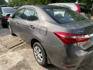 Toyota Corolla GLi 1.3 VVTi 2015 for Sale