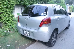 Toyota Vitz B 1.0 2010 for Sale