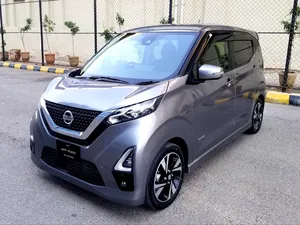 Nissan Dayz Highway star S hybrid X pro pilot 2022 for Sale