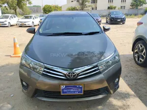 Toyota Corolla Altis Grande CVT-i 1.8 2016 for Sale