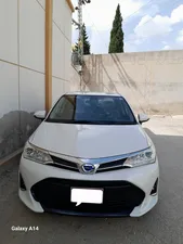 Toyota Corolla Axio Hybrid 1.5 2017 for Sale