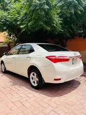 Toyota Corolla GLi 1.3 VVTi 2015 for Sale