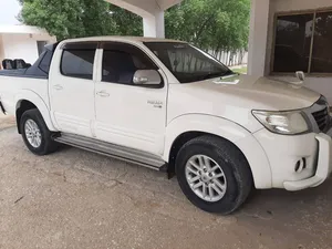 Toyota Hilux Vigo Champ G 2015 for Sale