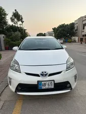 Toyota Prius G Touring Selection 1.8 2013 for Sale