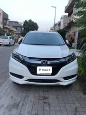 Honda Vezel Hybrid Z 2015 for Sale