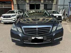 Mercedes Benz E Class E200 2011 for Sale