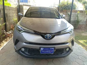 Toyota C-HR G-LED 2017 for Sale