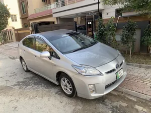 Toyota Prius L 1.8 2011 for Sale