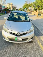 Toyota Vitz F 1.0 2012 for Sale