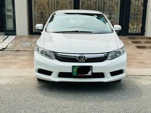 Honda Civic VTi Prosmatec 1.8 i-VTEC 2015 for Sale