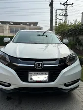 Honda Vezel Hybrid X 2014 for Sale